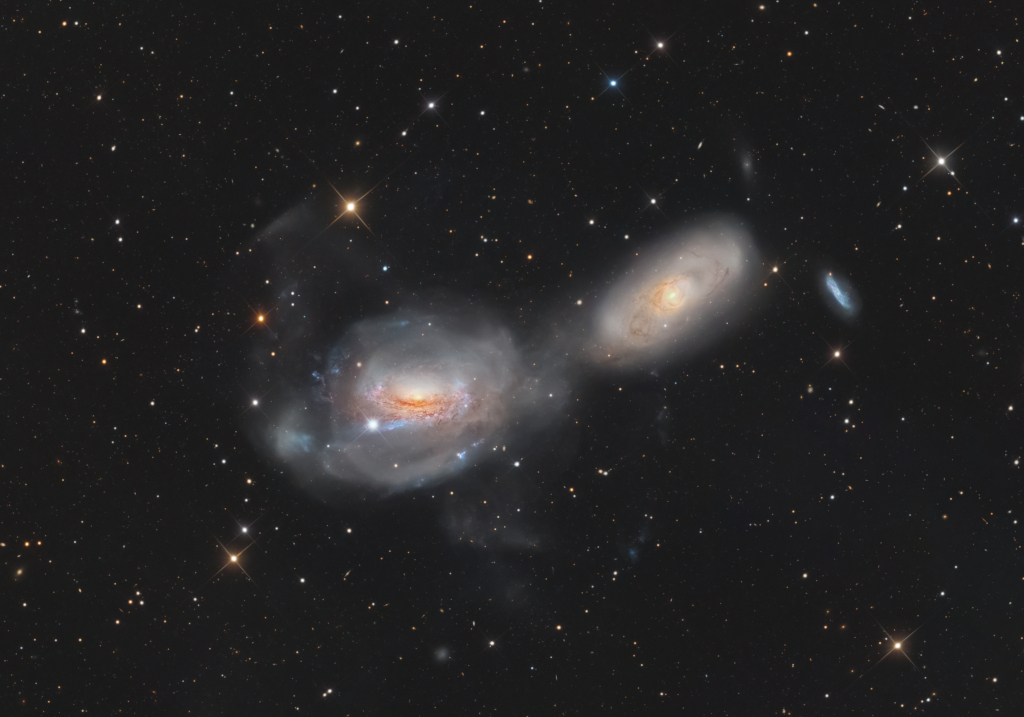Unraveling NGC 3169 via #NASA ift.tt/DPFuVRe 本日のイチ押し天文写真！ NASA Astronomy Image of the Day