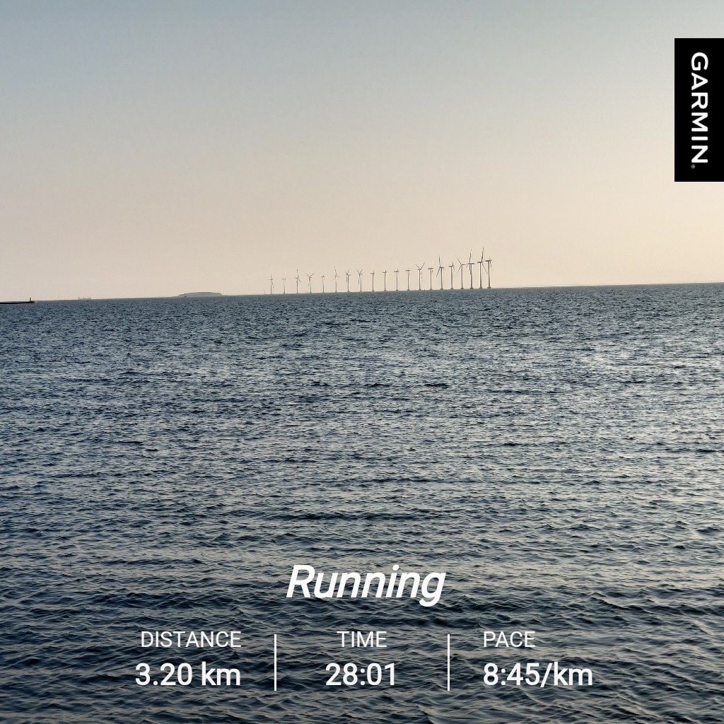 Just a short run before the conference with super nice weather. 🏃🌞
#kotlinconf #garmin #beatyesterday #denmark #Copenhagen