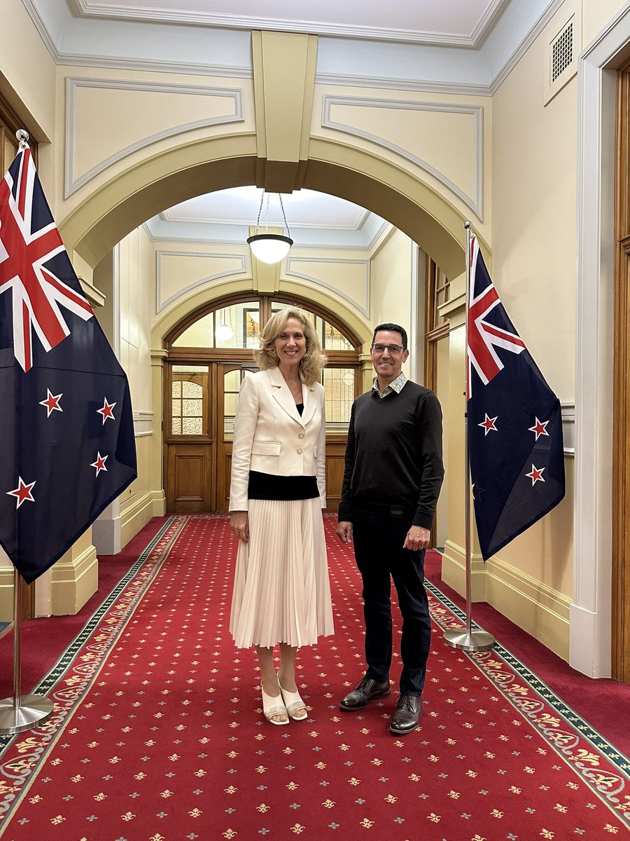 TanyaUnkovich's tweet photo. So privileged to meet today with Wayne Naylor from Hospice New Zealand and raise awareness of the outstanding service they provide to our community.
Thank you for all you do.
.
.
.
#hospice #volunteer #endstage #agedcare https://t.co/zEJoLkVq7r