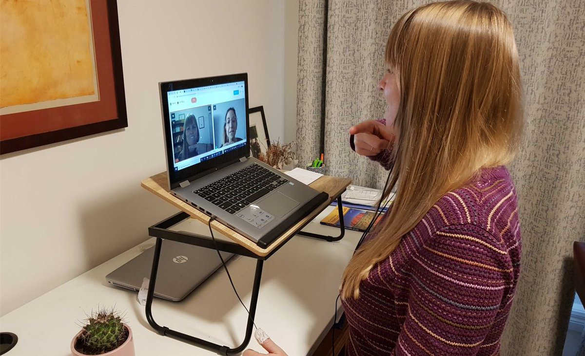 Clickability tweet media