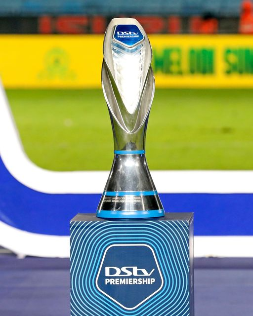 hjmaluks's tweet photo. Phakamis' u7! 

This weekend we Lift our 7th consecutive league title at Loftus! 
Make sure you get your Tickets now to join the celebration of our Record-Breaking Season in Style bcos we are Sundowns Always and Forever Asijiki #InvincibleSeason #DstvPrem Champs https://t.co/KvHS84Gzlp