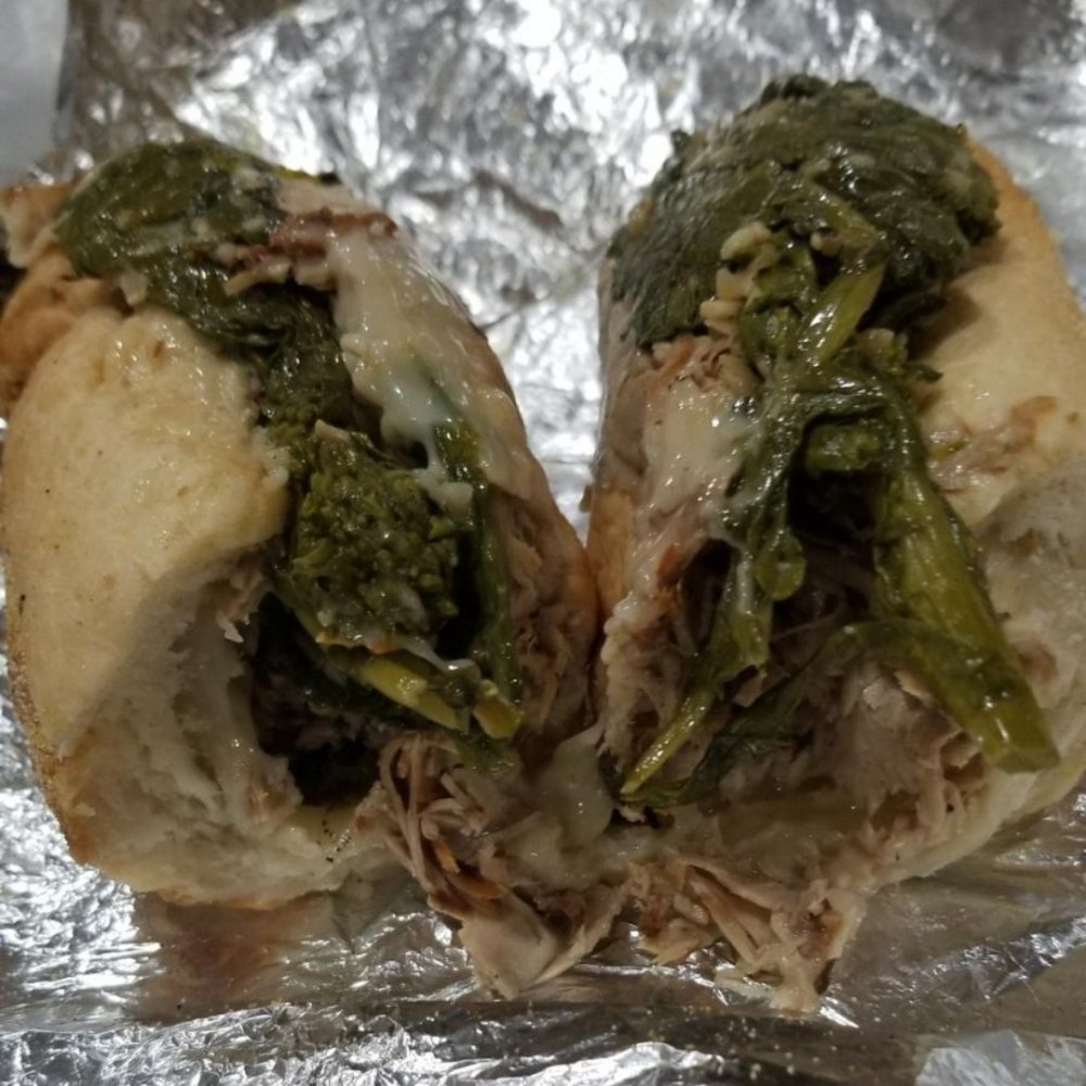 I miss the east coast...Roast pork with broccoli rabe homecookingvsfastfood.com #homecooking #food #recipes #foodie #foodlover #cooking #homecookingvsfastfood