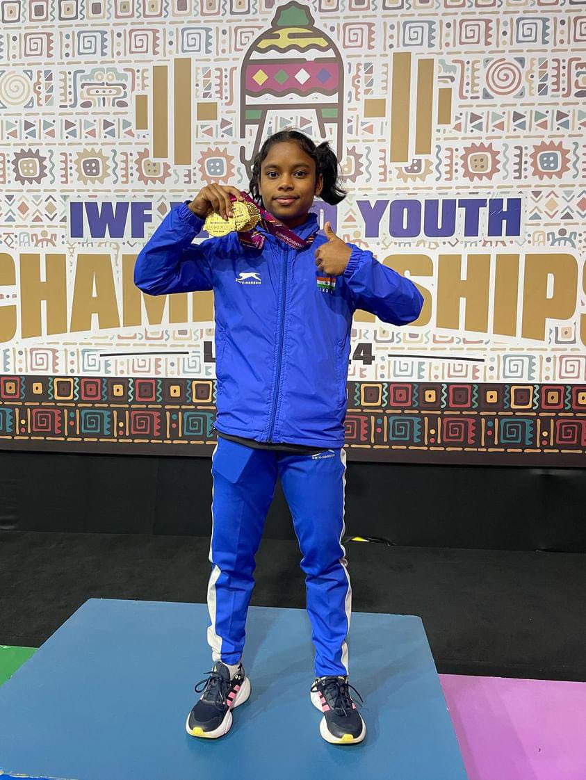 It’s a WORLD RECORD! Our athlete Priteesmita Bhoi has clinched GOLD at the 2024 IWF World Youth Championships and set a world record in Women’s 40kg clean and jerk with a 76kg lift! Proud of you! Congratulations! @anilkumble1074 @VBTableTennis @rvineel_krishna @sports_odisha