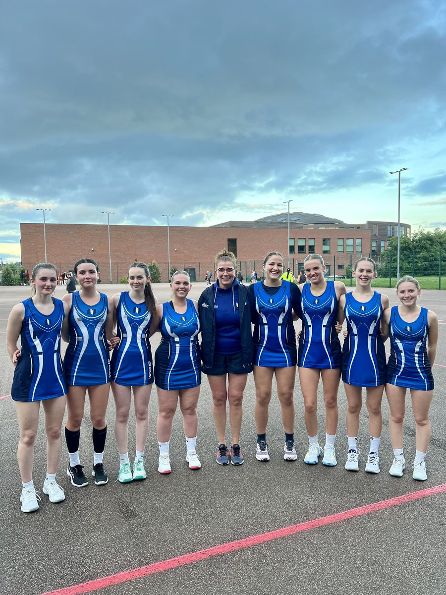 Awesome from these young ladies last night! A 73-18 win in div 2 making it 7/7 at the half way point! 🤩💙