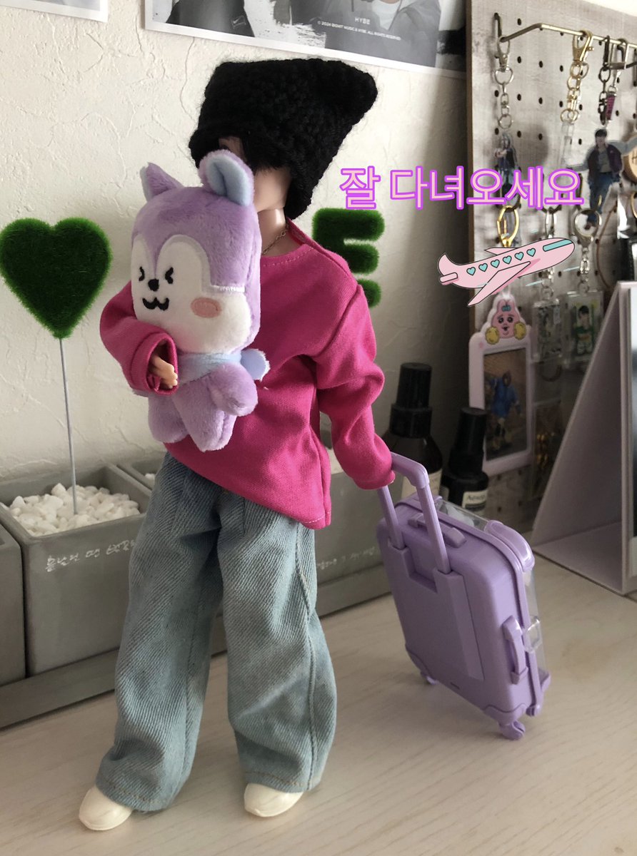 ニセホはスーツケースを手に入れたっ
「MANGちゃんと旅行いくねん」
#MANG