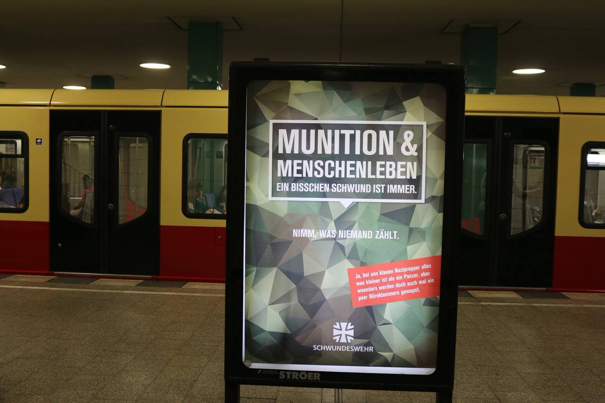 JohannesKirnbe1's tweet image. Geniale Plakataktion in Berlin gegen die Kriegstreiber in der Regierung.
Gefunden im Kanal von Markus Haintz.
#stopwar
#noweapons
#stopkriegstreiber