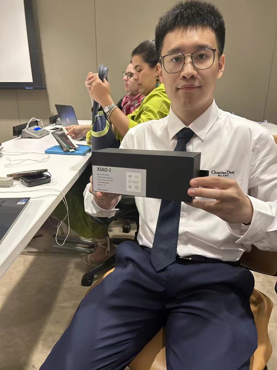 Xiaoirobot's tweet photo. On May 21st, Xiao-I was invited by @UNESCO to 80th anniversary of @UN in #NYC, showcasing our #AI plus #CSR achievement: “The Sounds of the World,” a product to help the hearing-impaired experience world. Committed to #altruism, we continues to leverage AI to benefit more people. https://t.co/GShoXfarG6
