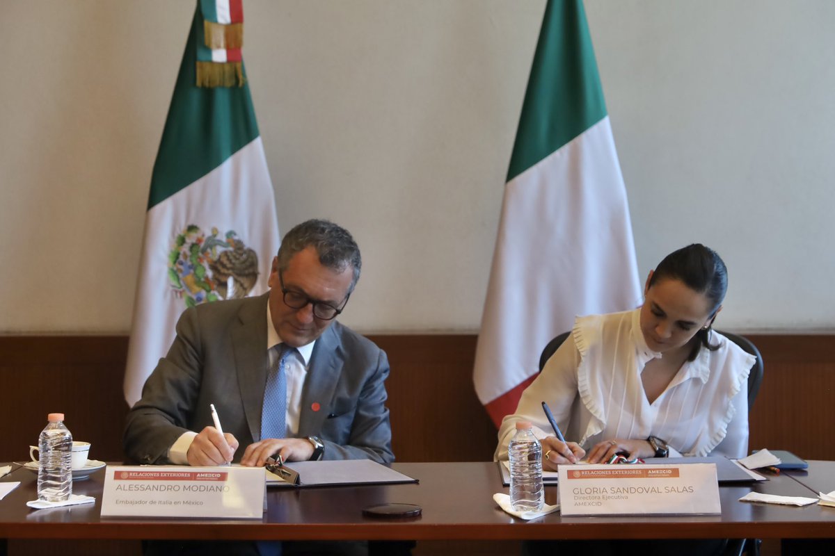 🇲🇽🤝🇮🇹El día de hoy celebramos la Sexta Sesión de la Comisión Mixta de Cooperación #Científica y #Tecnológica entre México e Italia, en la que se aprobó el Programa Ejecutivo de Cooperación Científica y Tecnológica 2025-2027 que promoverá la diplomacia científica, la innovación y