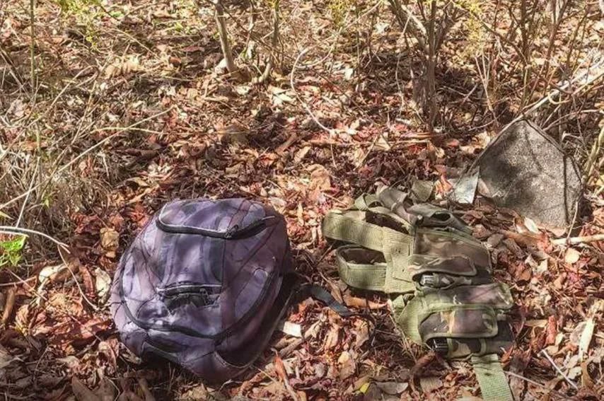 CPP-NPA SUFFERS SERIES OF SETBACKS IN TWO (2) DAYS

The CPP-NPA in the Visayas region continues to sustain heavy losses, as the terrorist group suffers a series of setbacks in two (2) days following the ceaseless focused military operations of VISCOM.

facebook.com/share/p/ftUdJL…