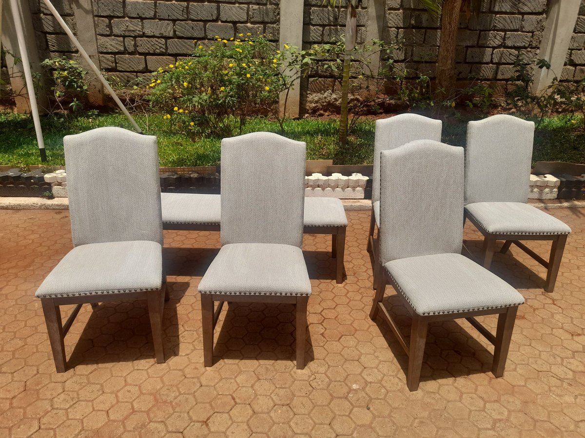 lilies_cleaners's tweet image. The sun is out today and our team is ready for you. Call/text/whatsapp 0742020504 for your cleaning needs.
#cleaning #sofasetcleaning #seatscleaning