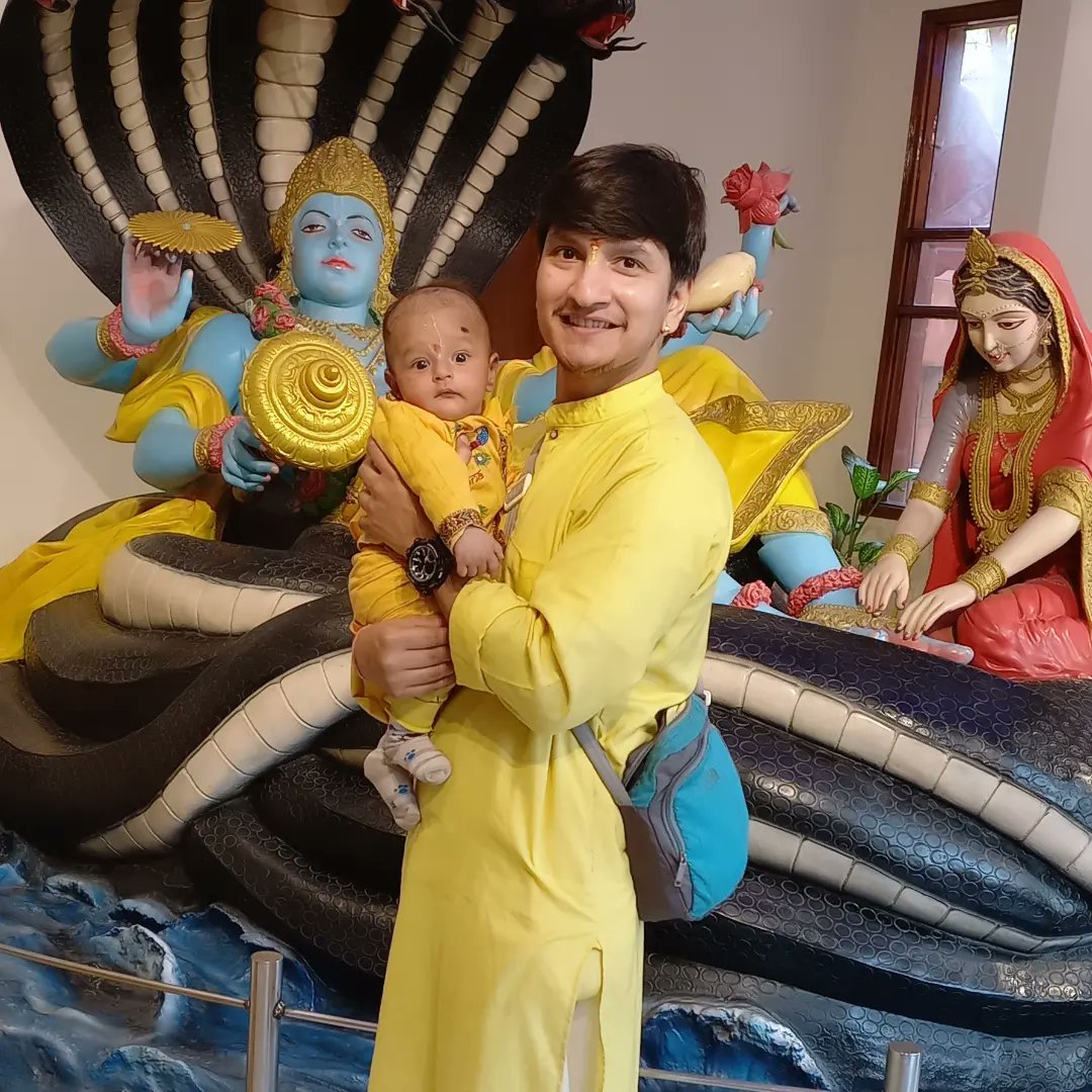 Mohith_official's tweet photo. आप सभी को भगवान बुद्ध के जन्मदिवस की शुभकामनायें 🌺🌹
.
.
...
#happybuddhpurnima 
#lordvishnu 
#bhagwanbuddha 
#stayblessed 
#actormohitjoshi
#mohitjoshiactor
#stayhappy
#stayhealthy
#actorlife
#twitter
#happybirthdaylordbuddha 
#staymotivated 
#stayblessed 
#merabharatmahan https://t.co/uar5A0SGUb