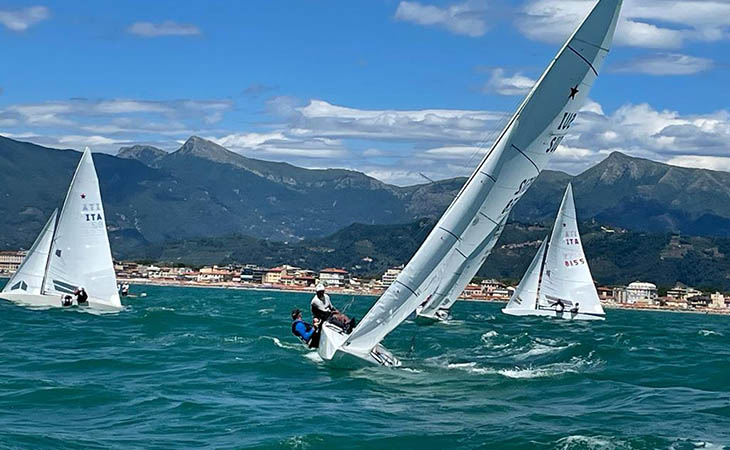 Il Trofeo Internazionale Emilio Benetti Historical Event ISCYRA compie sessant'anni. Nel week end a Viareggio nauticareport.it/dettnews/sport… #trofeointernazionaleEmilioBenettiHistoricalEventISCYRA #ClasseStar #viareggio #velicaviareggina #CLUB #NauticoVersiliaAsd