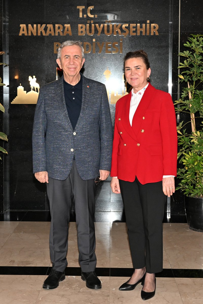 Başkanımızın Doğum Gününü Kutlar Nice Sağlıklı Mutlu Yıllar dilerim;