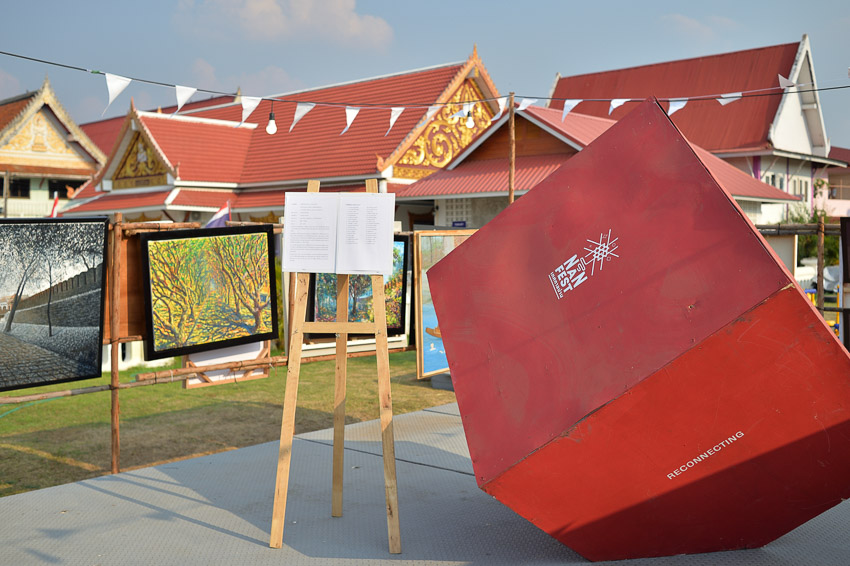 readthecloud's tweet photo. ใครอยากต่อยอดท้องถิ่นเป็นเทศกาลสร้างสรรค์ เราคิดว่าโมเดล #น่านเฟส #NANFEST น่าศึกษาเป็นอย่างยิ่ง นี่คือเทศกาลเพื่อคนน่านที่จัดโดยกลุ่มสล่ากึ๊ด ขับเคลื่อนเมืองและคนท้องถิ่นด้วยอาหาร ศิลปะ ดนตรี ภาพยนตร์ ไปจนถึงสินค้าไม่เหมือนใคร
https://t.co/P3vApXHFUH https://t.co/1zBXBvNpJK