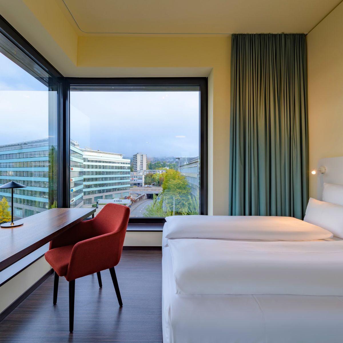 Say goodbye to stress and hello to seamless hotel reservations! Partnering with Kuoni Tumlare Congress, we now offer easier allotment bookings for conferences and events. Reach out for a new booking experience! 🌟🏨 #EventProfs #Eventplanning #MeetingSwitzerland #MeetInZurich