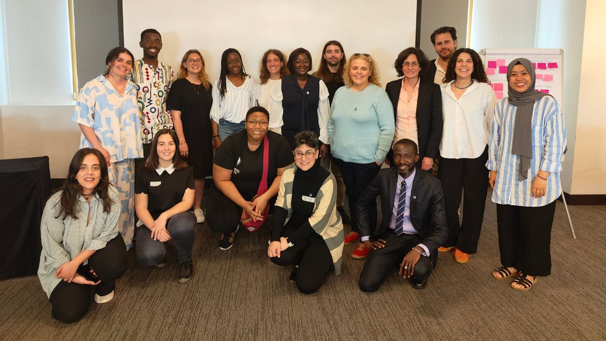 Great experience in #Thessaloniki!
At Jovesólides, we participated in the 5th Regional Meeting of ENAR (European Network Against Racism), a network where more than 150 European organizations ally for a common cause.

THREAD 🧵

#Jovesólides #Thessaloniki #ENAR #NGODevelopment