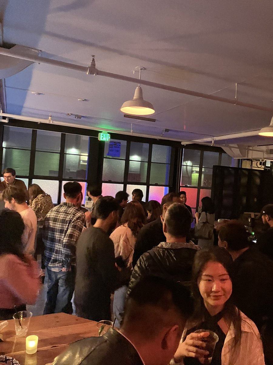 CryptoQuile's tweet image. SF is back! Grubbin&apos; for #PizzaDAO! 

Thanks to @colo @_bitchcoin @helium_mobile @cookbook_dev @Hadronfc 

Great to see @loukerner @RachelRoseB @eforst @whatupjeff and all 

🍕🍕🍕🍕🍕
