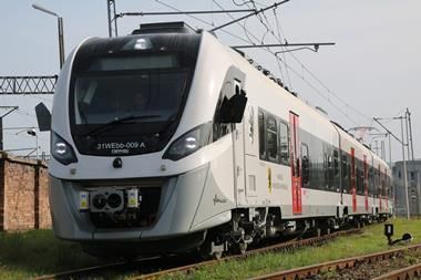 SaveATrain's tweet photo. Light Train - https://t.co/NJeUtcOKHi #pomorskie #trains #impuls2 #emus #eufunding #newag #poland https://t.co/OErJ7BQFPk