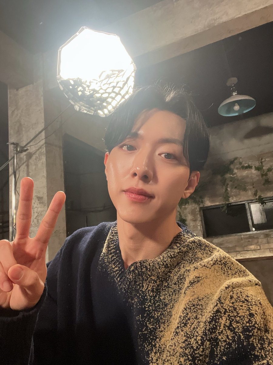 [Notice] BOICE Check✔ 📺 SBS 꼬리에 꼬리를 무는 그날 이야기 ⏰ 10:20PM (KST) #CNBLUE #씨엔블루 #이정신 #LEEJUNGSHIN