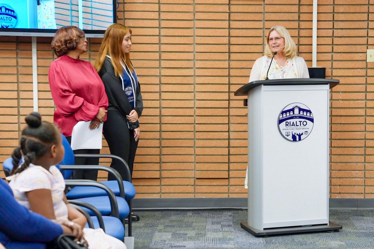 Rialto Unified School District tweet media