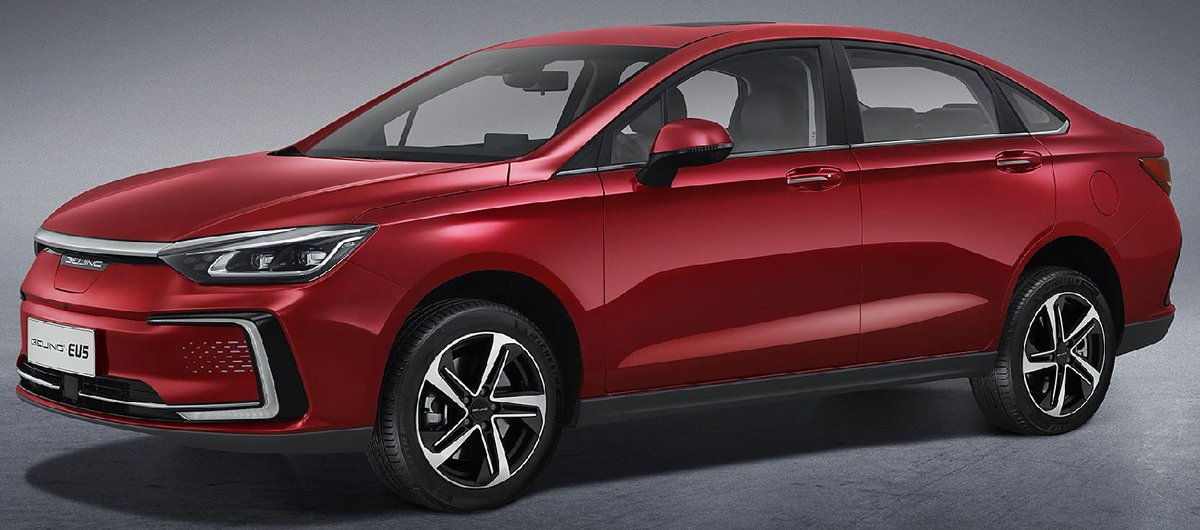 UltimativCars's tweet photo. #Beijing's best+worst [fuel+EV] (#Chinese market):

1) Strongest: 218 HP (#EU7 #EV)

2) Weakest: 113 HP (#U5Plus)

3) Worst Range: 321 kms | 199 mls
(#EU5 Standard-EV w/ 44 kWh-Battery)

4) BEST RANGE: 814 kms | 506 mls (U5 Plus) https://t.co/JYTdrBP6nd