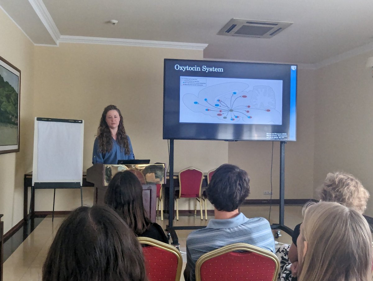 Rohit Menon (@rohitmenon1986) on Twitter photo <a href="/laura_stangl_/">Laura Stangl</a> gives a wonderful talk summarizing her work on the biochemical characterization and function of medial septum oxytocin receptor neurons @CoSMOS 2024 <a href="/laura_stangl_/">Laura Stangl</a> gives a wonderful talk summarizing her work on the biochemical characterization and function of medial septum oxytocin receptor neurons @CoSMOS 2024