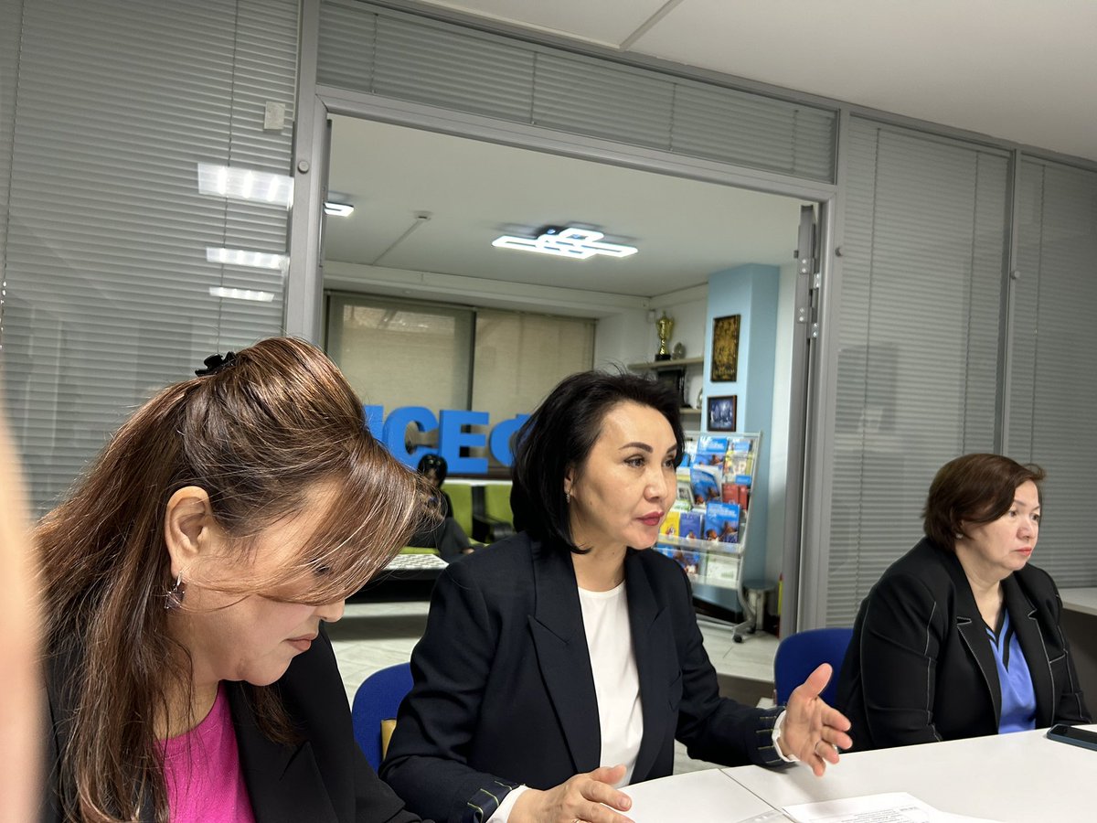 #HappeningNow @unicefkaz together with ministries of culture, education and health hosts the 4th meeting of intersectional working group on early childhood developmental monitoring in #Kazakhstan with the focus on parental engagement