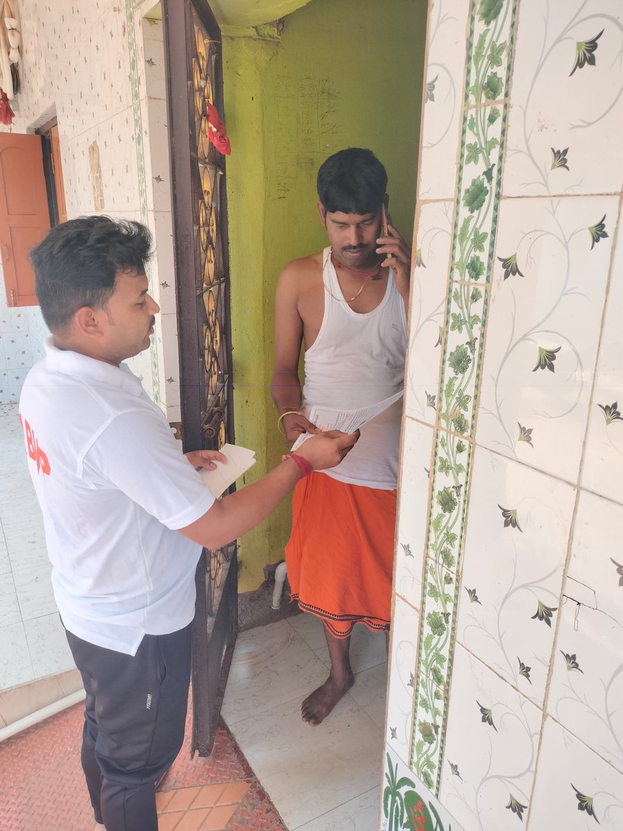 tarapdash's tweet photo. ପୁରୀ ଜିଲ୍ଲା ଅନ୍ତର୍ଗତ ଯମୁନା ଠାରେ ଶତପ୍ରତିଶତ ମତଦାନ ପାଇଁ ଜନଜାଗରଣ।
#NationFirstVotingMust #ABVPPuri
#Vote4ViksitOdisha #VoteForNation https://t.co/kBs3U5avHa