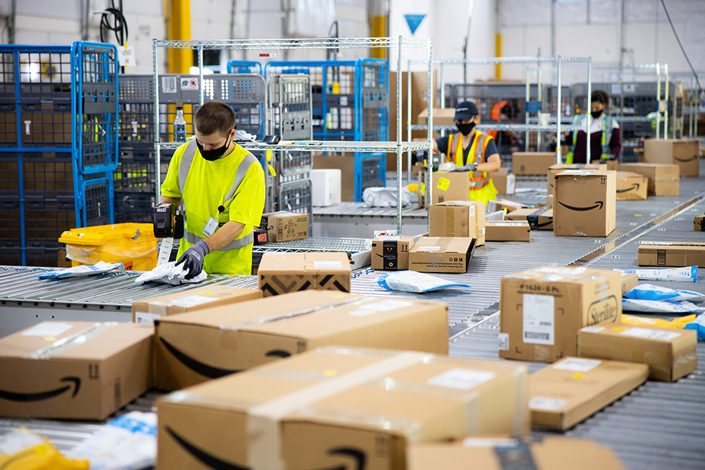 FlostreamS's tweet photo. Elevate your e-commerce game with FloStream's Amazon Fulfillment FBA services! Our expert team ensures smooth order processing and timely deliveries, so you can delight your customers every time.

Say goodbye to shipping hassles! https://t.co/Br9qxeR9Mo #AmazonFBA #FloStream https://t.co/3CyPXH7fE1