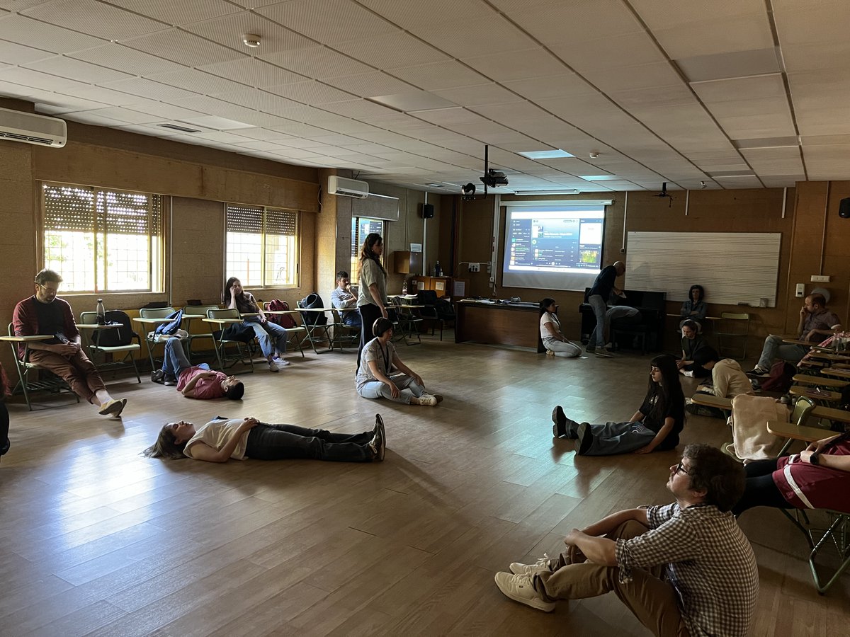 La Madraza.CCCUGR tweet media