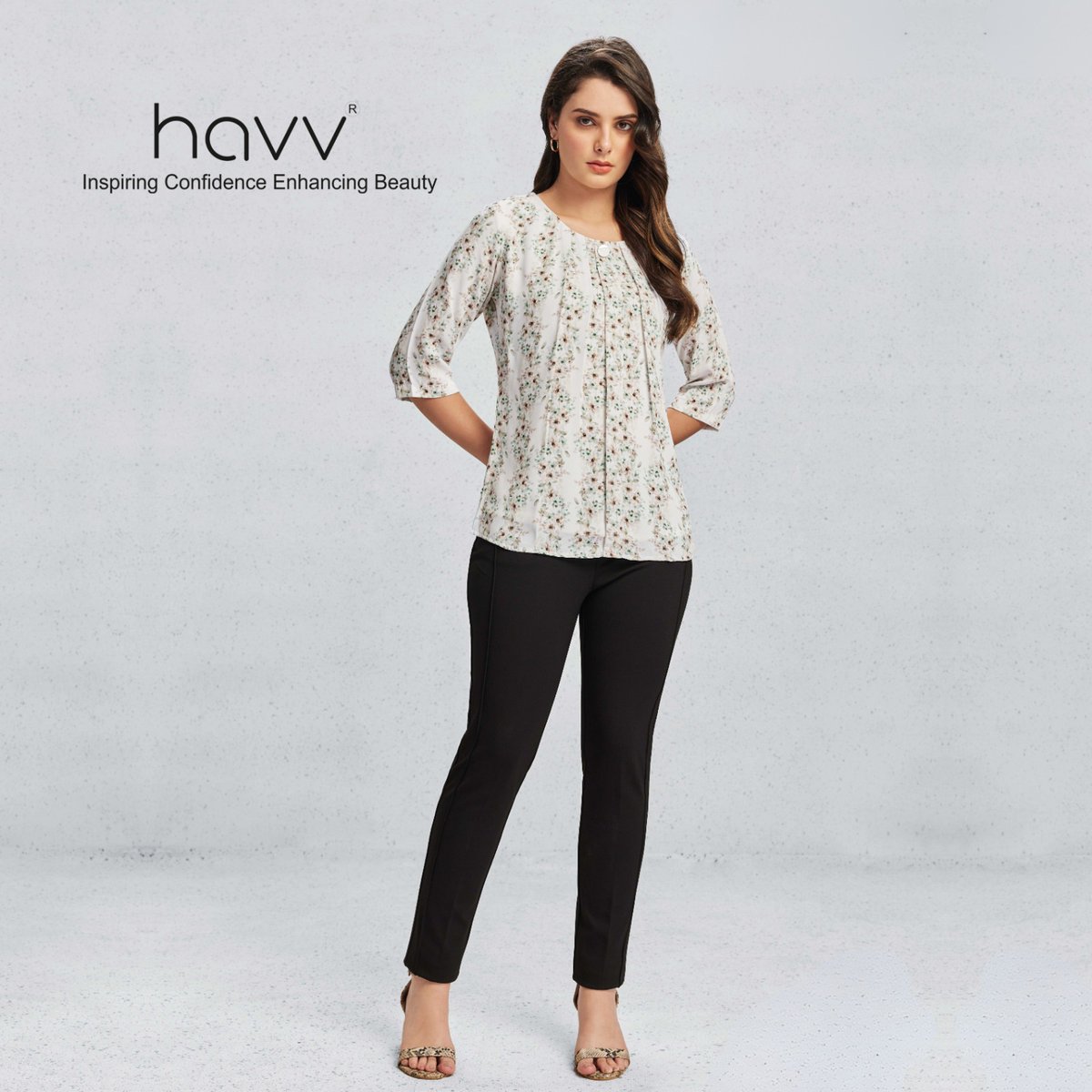 Embrace the spirit of the West with our versatile and fashionable tops. 🌅

#WesternTopTrends #WesternFashion #FashionForward #StylishShirts #RodeoReady #WesternChic #TopNotchWestern #FrontierFashion #RanchReady #havv