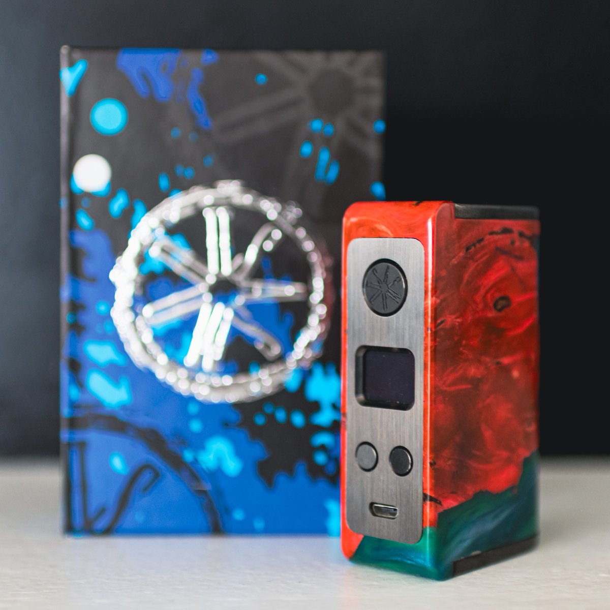 Vape_TreeJP's tweet photo. 美しいスタビライズドウッドデザインと高性能を兼ね備えた Asmodus Kodama 180W モッドの在庫がラスト１点となりました！
この貴重な一品をお見逃しなく🤩✨

Vape Tree
11:00 - 21:00
沖縄県中頭郡北谷町美浜2-7-8 
#okinawa #電子タバコ #限定在庫 #Asmodus https://t.co/sRRFxqvRjA