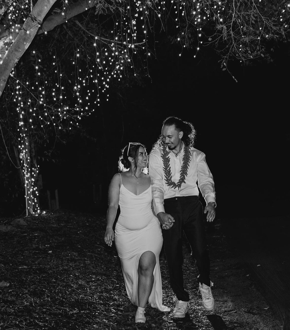 Tarnb66's tweet photo. When I'm feelin' blue,
all I have to do
Is take a look at you,
then I'm not so blue
When you're close to me,
I can feel your heartbeat
I can hear you breathing in my ear
Wouldn't you agree?
Baby, you and me got a groovy kind of love!
https://t.co/tmwOHQDxoa
Gold Coast &amp; beyond https://t.co/Y1iyd3Q2WA