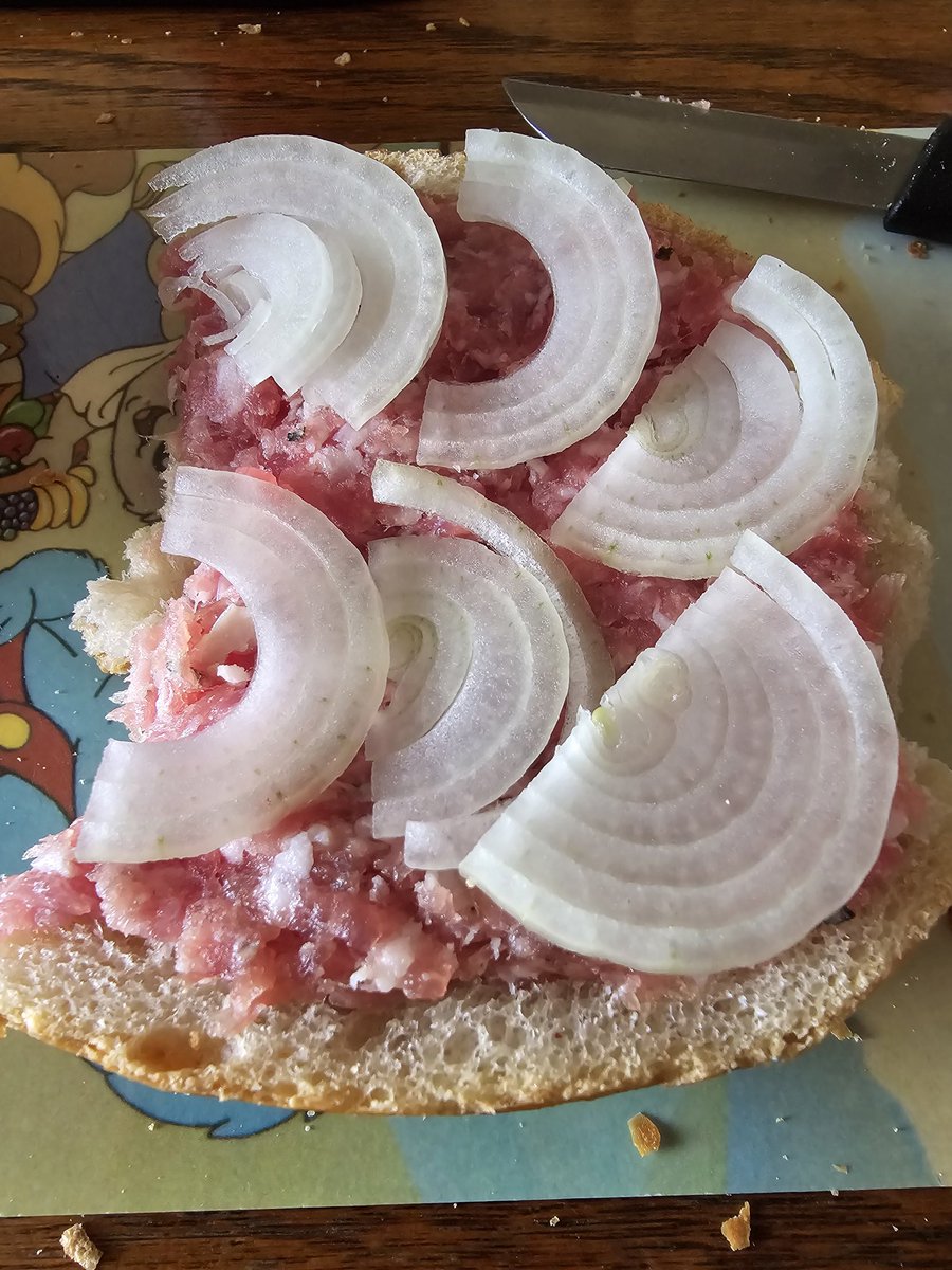 AndreaMarSo's tweet image. Du bist ein waschechter #Nordhesse, wenn Du #Gehacktes sagst!
#Heimat #Foodporn #Hausschlachtung #TierwohlOhneLabel