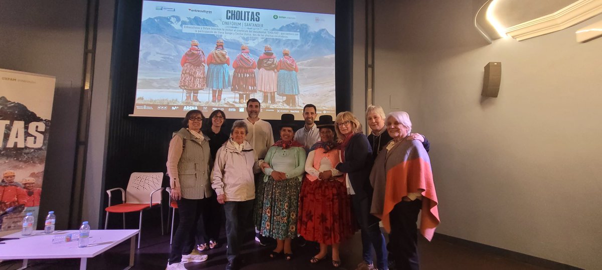 Escalar como metáfora de libertad. Capacidad del ser humano para vencer miedos y resistencias. 

Ayer, con las Cholitas, compartiendo horizontes de tolerancia. Gracias por tanto <a href="/CholitasEscalad/">🇧🇴Cholitas Escaladoras Bolivia🇧🇴</a>