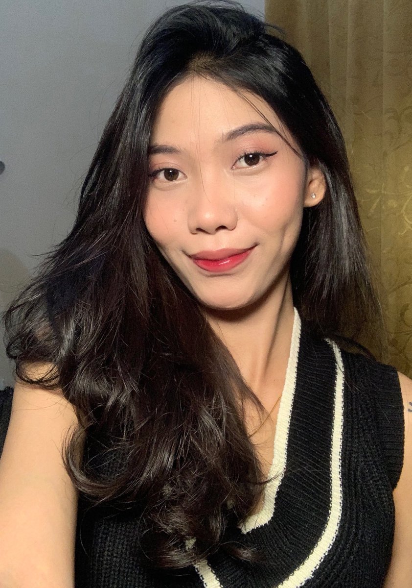 apilinaaa's tweet photo. salah satu serum rambut HOLYGRAIL yg pernah kucoba😲😻🫶🏻 https://t.co/F7bW36arSx