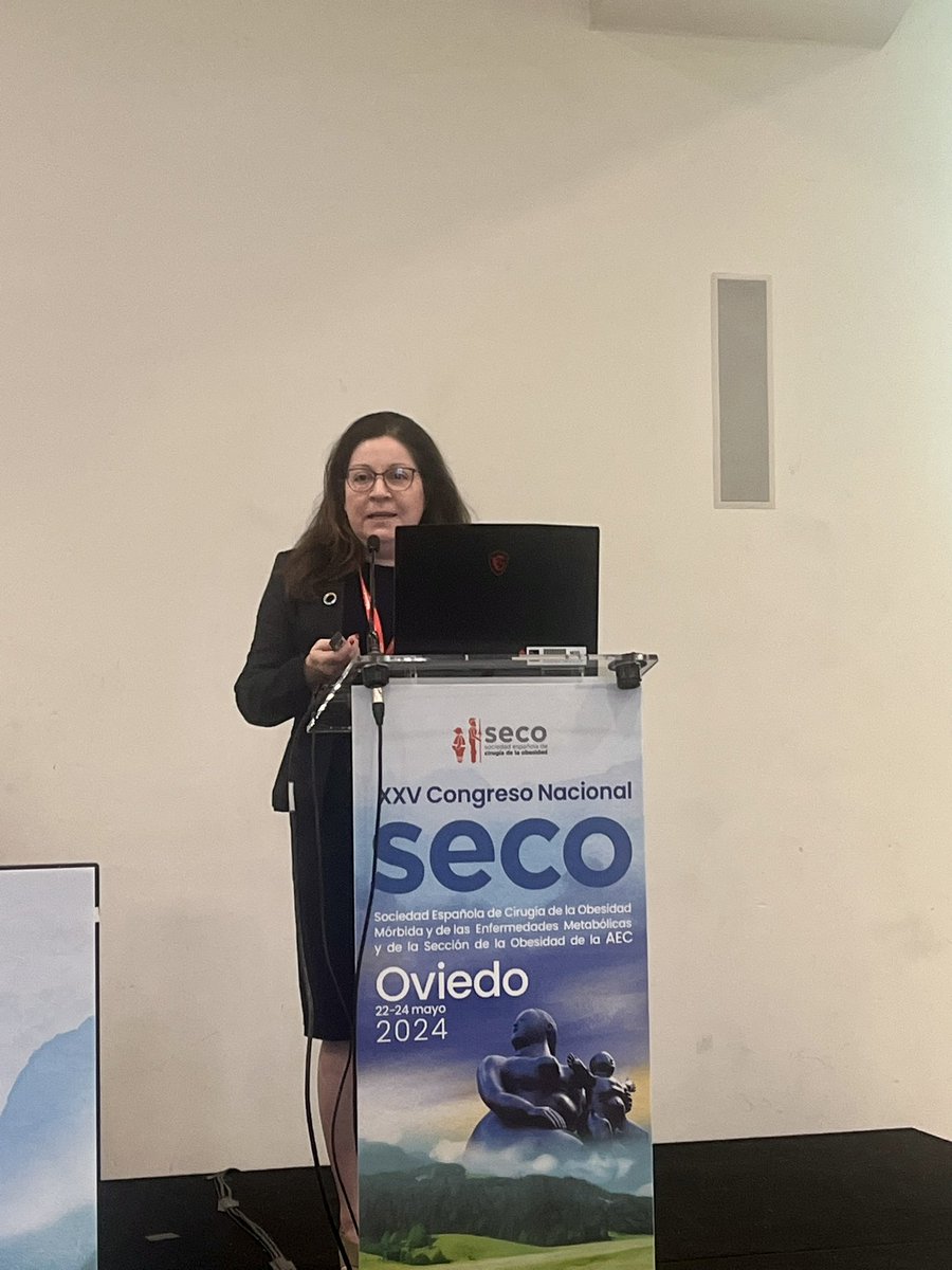 VioletaMoize's tweet image. Early Birds talk! With @xramossalas at  @obesidadSECO annual meeting in #Oviedo
Increasing awareness about #Stigma between health care professionals 🔝
#implicit Bias #negative impact of #stigma in our #PLwO #life