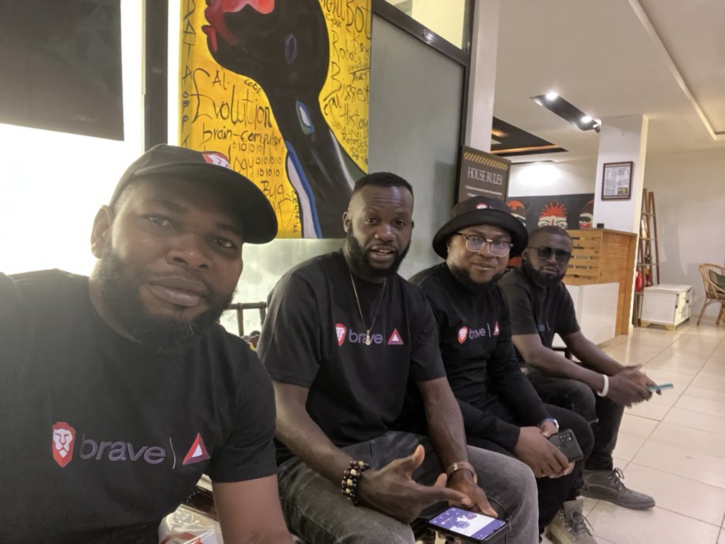 BATinNigeria's tweet photo. We were panelist at yesterdayโs Bitcoin Pizza Day Hangout in Abuja. Thanks to @_CryptoBootcamp for partnering with @brave to deliver a seamless and fun event #cbccommunity #bitcoinpizzaday
@BAT_Community
@distivboy https://t.co/W77X3PjLFF