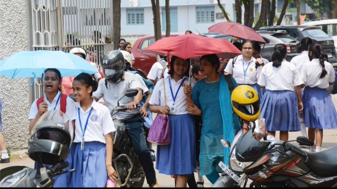 GulistanNewsTV's tweet image. #EduDeptt advises #schools to avoid #assemblies in afternoon