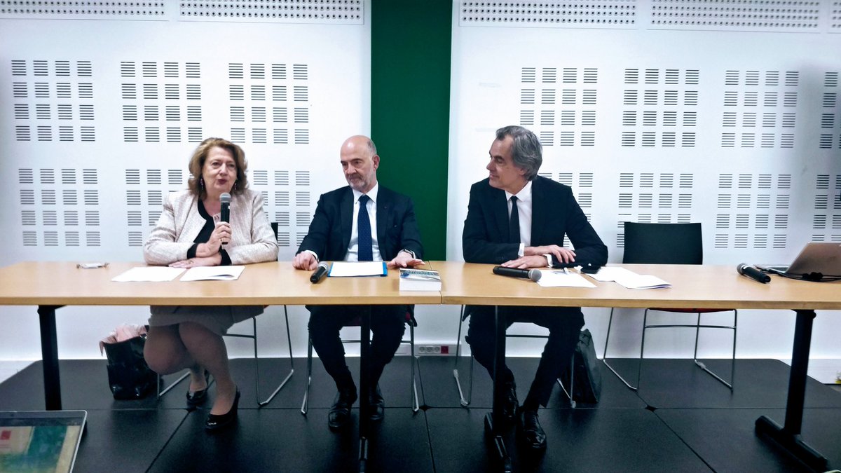 Comite21Ouest's tweet photo. Assemblée générale ce matin du #Comite21 où nous avons la chance d'accueillir @pierremoscovici, Premier Président de la Cour des Comptes. Débat avec nos adhérents autour du thème de l'action publique en faveur de l'adaptation au changement climatique https://t.co/f8EhyJ5BYE