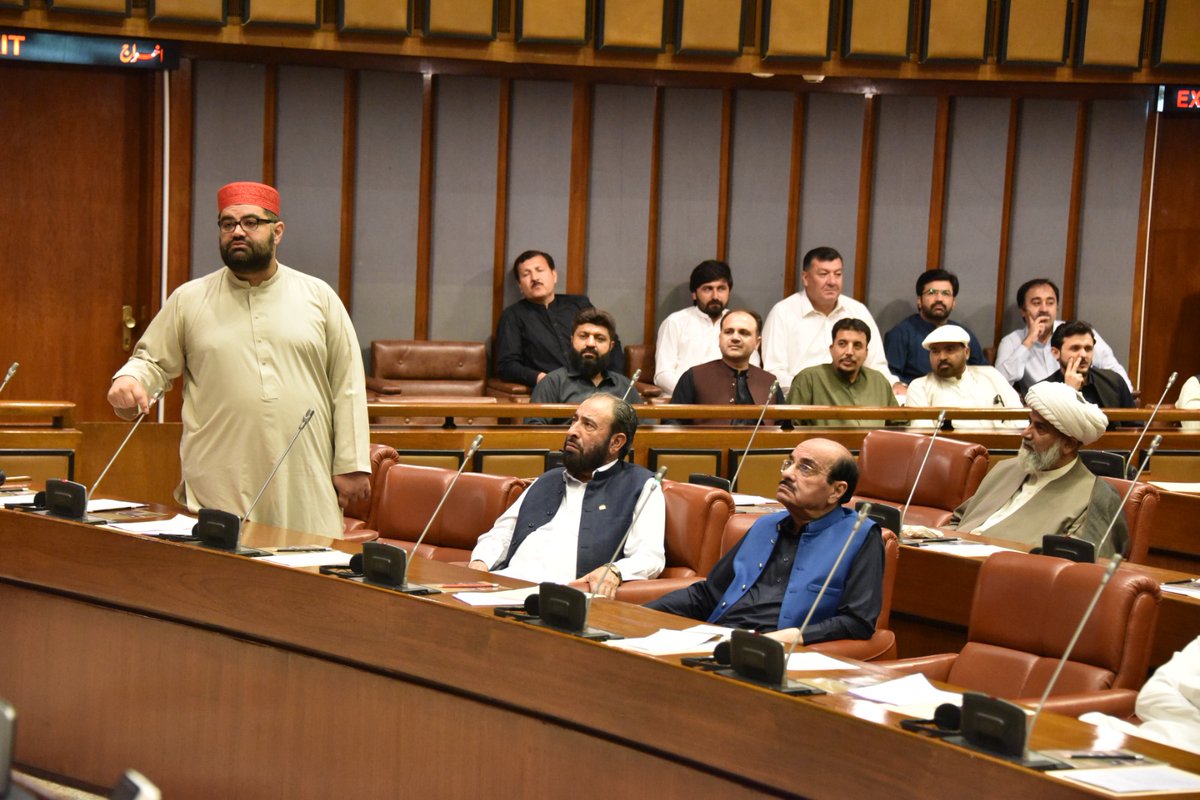 ANPMarkaz's tweet photo. صدر عوامی نیشنل پارٹی ایمل ولی خان سینیٹ اجلاس سے خطاب کررہے ہیں۔

#ANP | #AimalWaliKhan https://t.co/dPNm1b7JVC