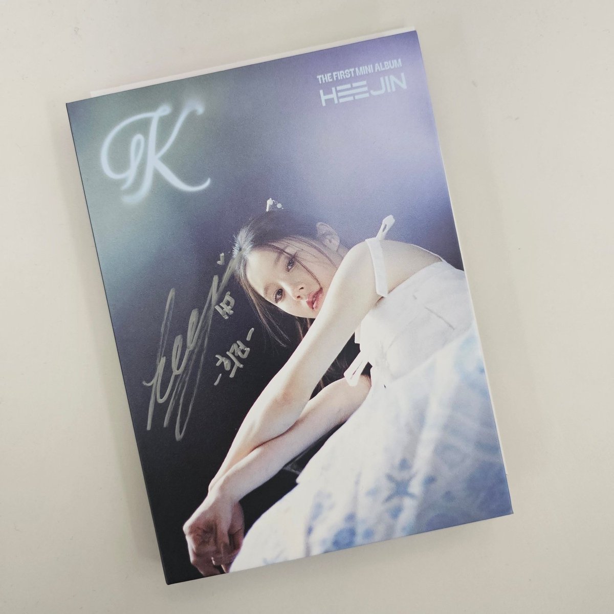 ✨케이타운포유 구매인증 이벤트✨

아르테미스 (ARTMS) - 정규앨범 1집 [Dall] 구매하시는 분들 중
추첨을 통해 희진님의 사인앨범을 선물로 드립니다🎁

이벤트 마감일 : ~2024.05.30 23:59(KST)
당첨인원 : 1명
필수 해시태그 : #케타포구매인증_ARTMS

📌 zrr.kr/dJ0m

자세한