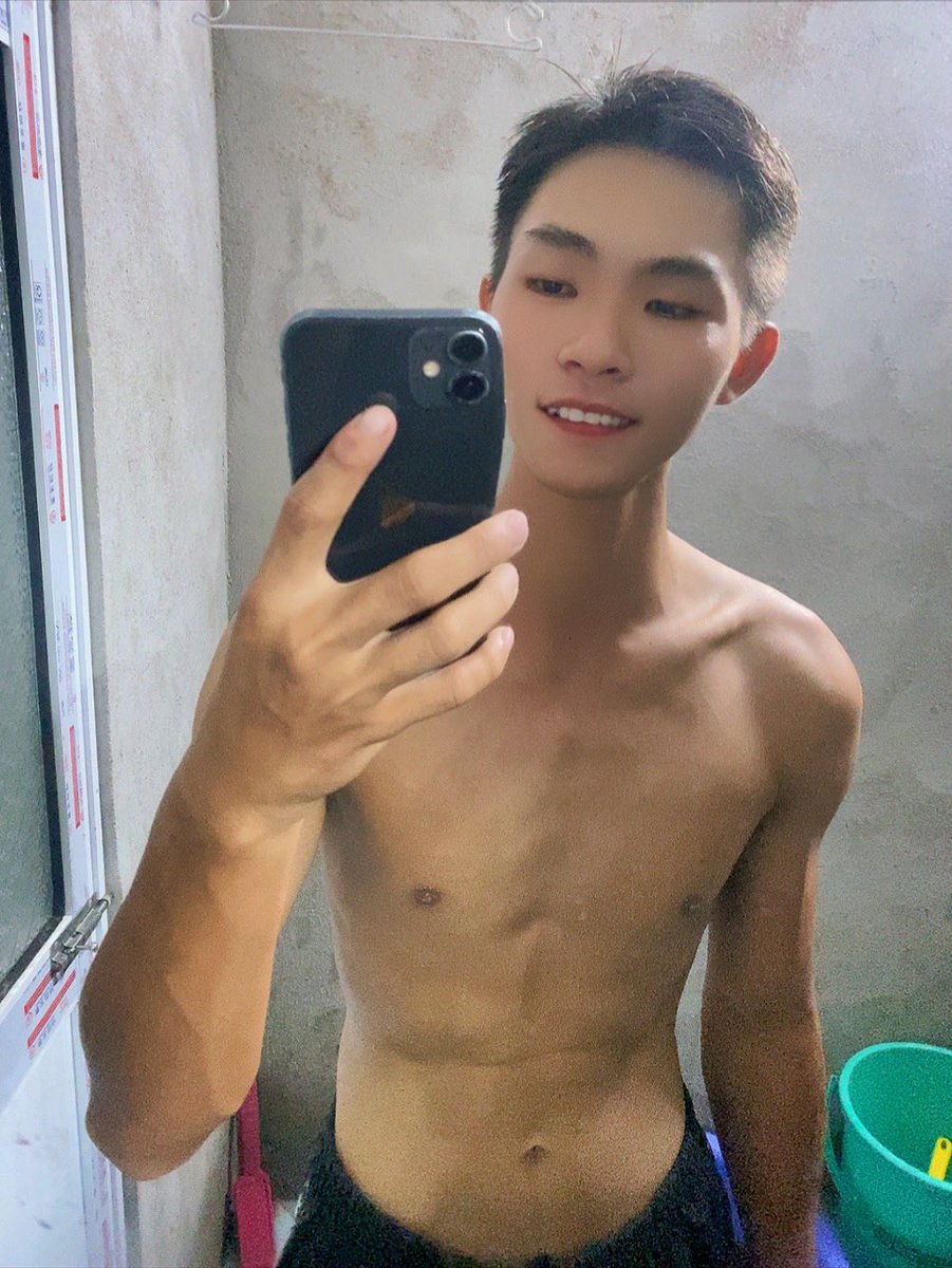 Sun_Sun2605's tweet photo. Họ cần những thứ cao sang
Tôi cần cuộc sống binh an mỗi ngày !
#Sun_Độc_Thân https://t.co/UEOOiDP1Wq