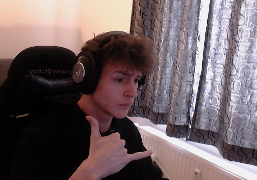 𝙇𝙄𝙑𝙀 𝘿𝘼𝙔 𝟭𝟭𝟱

became the best version of myself, streams from today only uphill immense amount of tryhard and only good games GRANDMASTER 202lp start CHALLENGER RUSH H4H$H$H$HH$H

come and say hi or loesrq,,,,