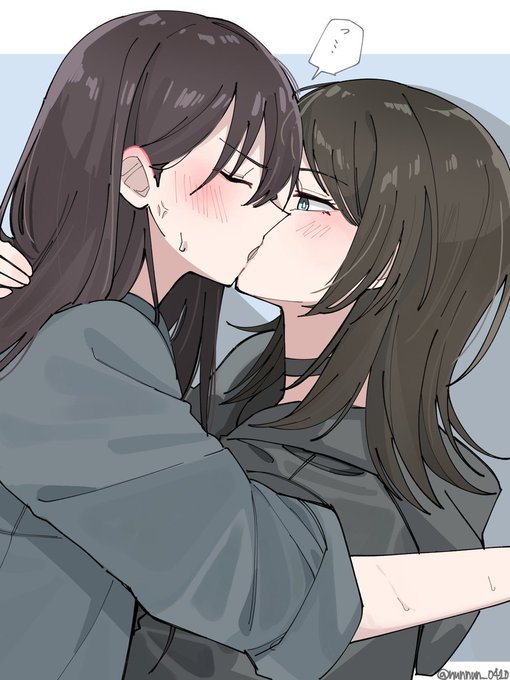 「black hair kiss」 illustration images(Latest)