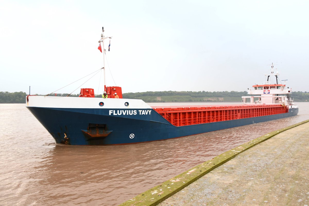 sharpnessmike's tweet image. LEADER outbound from Gloucester &amp;amp; FLUVIUS TAVY arriving from Santander with cement 21/5.