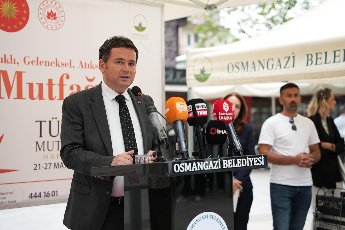 Büyüklerimizden hep der “Can boğazdan gelir” diye. Ne yazık ki artık geleneksel lezzetlerin yerini fast food ürünleri aldı. Deyim yerindeyse can boğazdan gider oldu. Kuru fasülyeyi, etli yemekleri sofralarımızda göremez olduk. Bursa’mızın cantığı, iskenderi, süt helvası