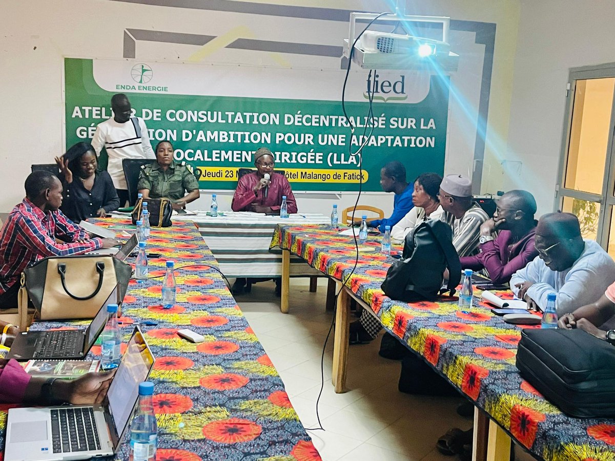 endaenergylinks's tweet photo. #LLA #LocalAdaptation
ENDA ENERGIE en partenariat avec l’IIED, organise ce 23 mai à Fatick, un atelier de consultation décentralisé sur la génération d’ambition pour une Adaptation Localement Dirigée (LLA).

Cet atelier s’inscrit dans le cadre du projet « Générer de l’ambition pour une action locale », soutenu par un consortium d'organisations comprenant CANARI, Huairou Commission, ICCCAD, IIED, SDI, SSN, Tebtebba/CADPI, Save the Children, WRI et ENDA ENERGIE.