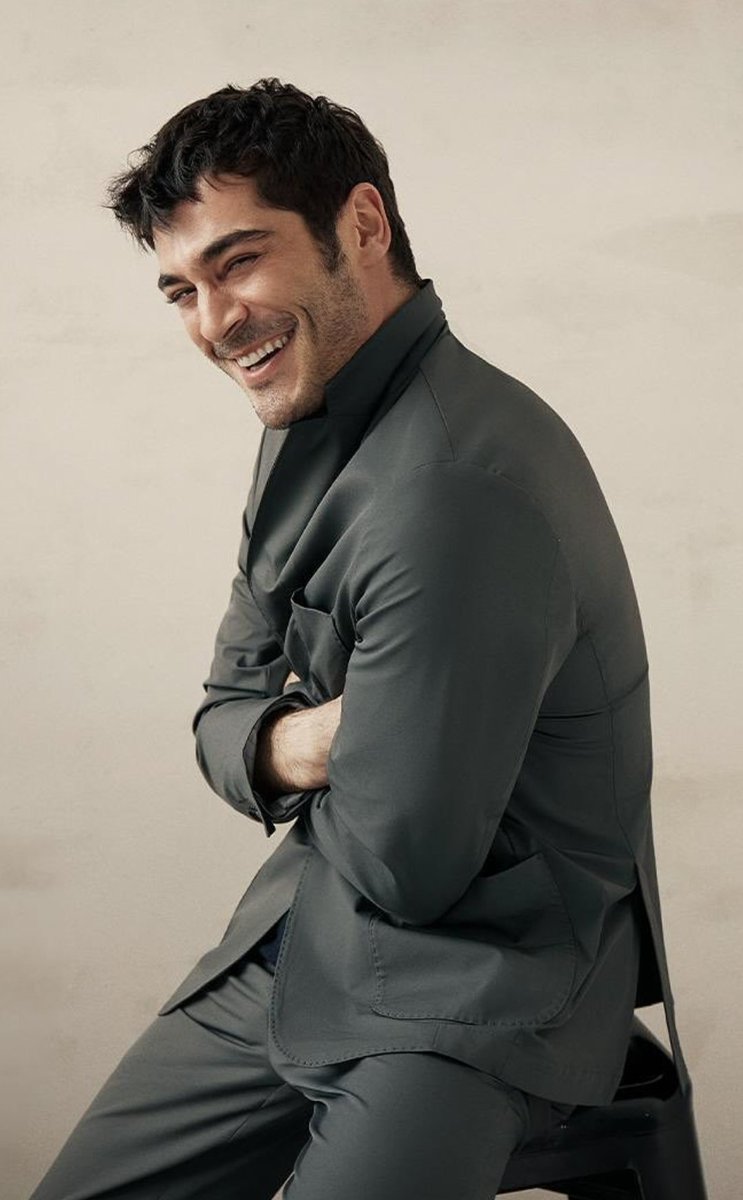 Que sonrisa #BurakDeniz