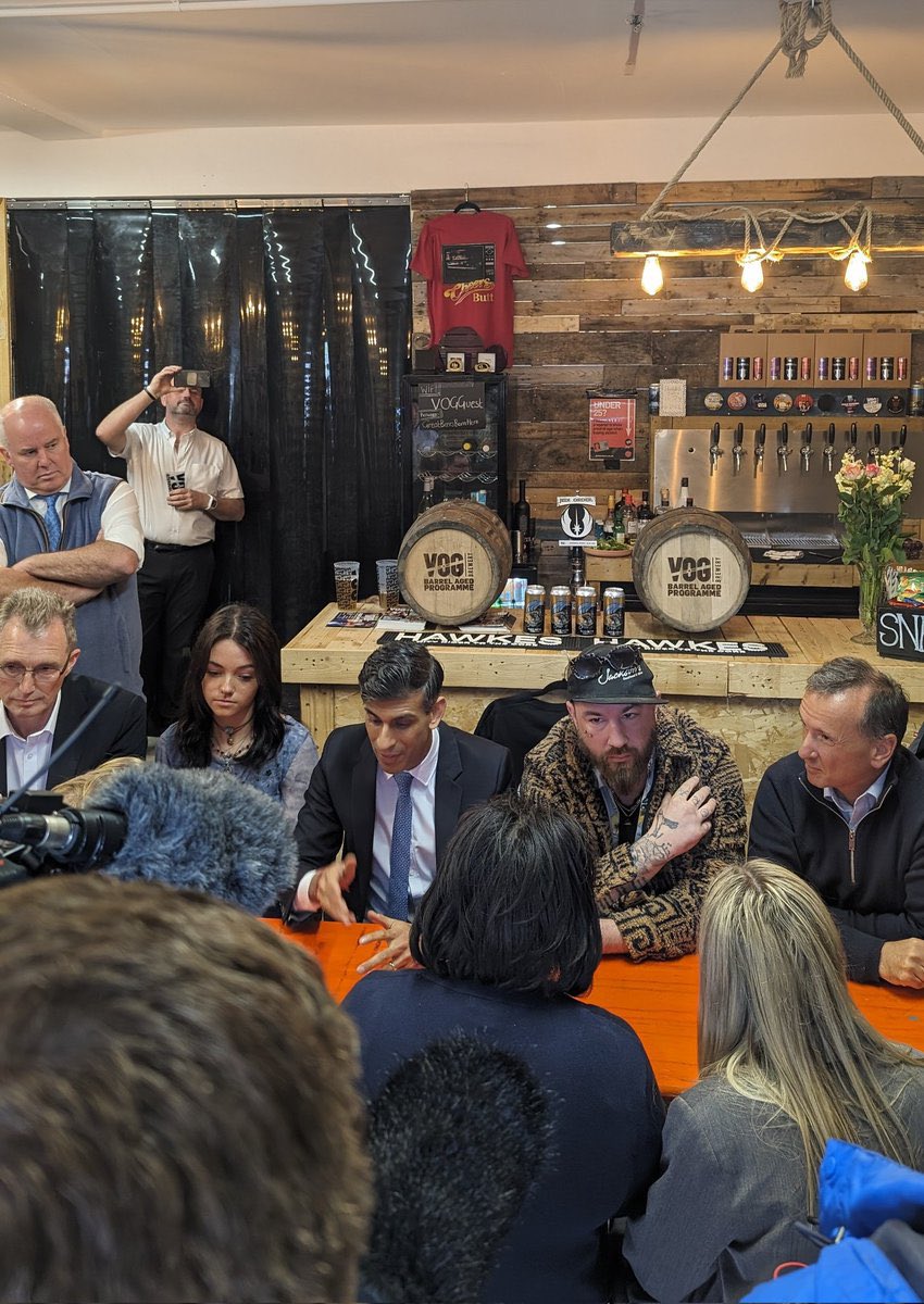 The look of sheer WTAF on the faces of the Welsh brewery workers. It’s got the vibe of after works drink when the boss has announced they’re all being culled. #sunak #ToriesAreToast